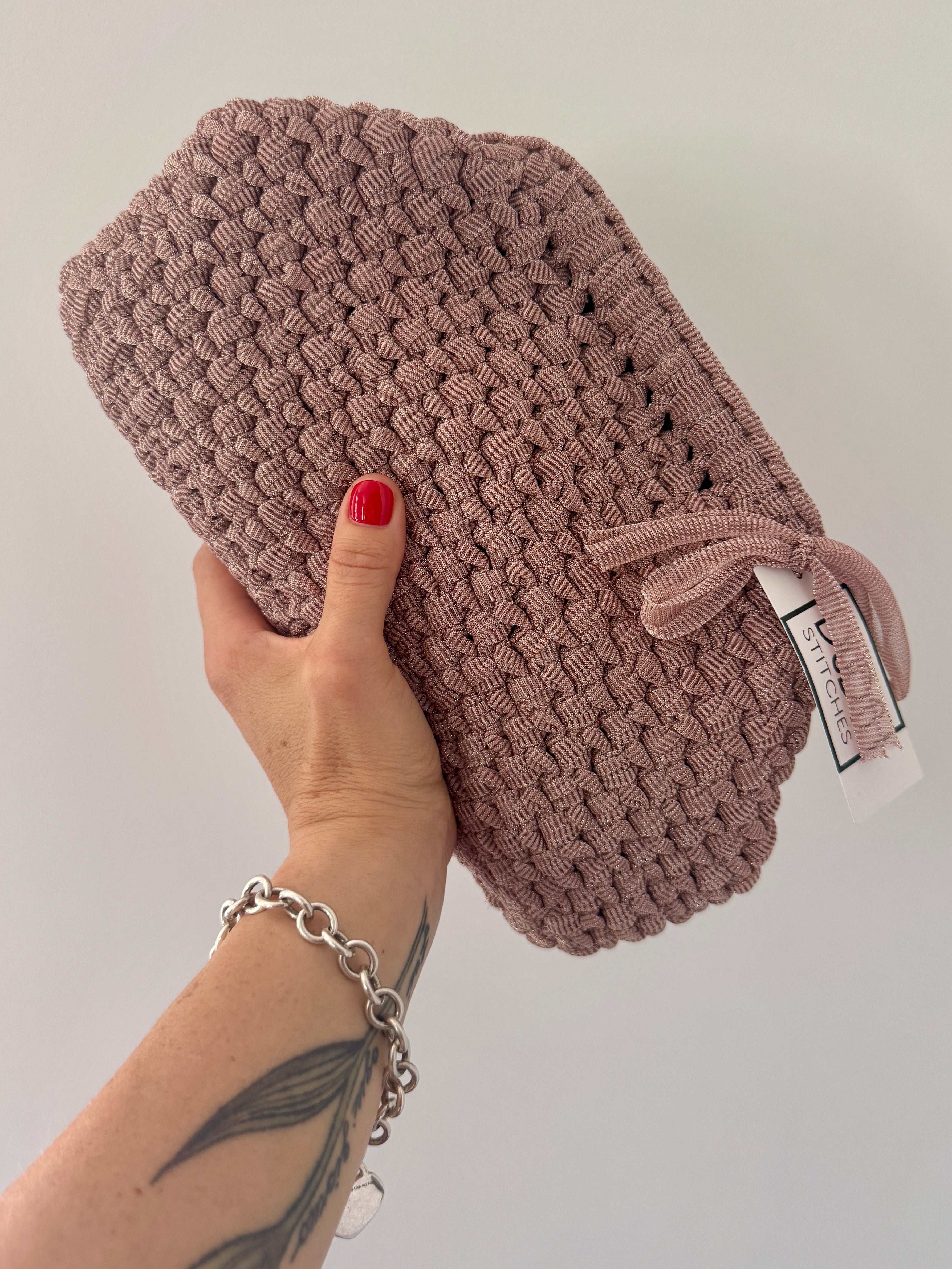 NOCCIOLA pochette standard in tulle rosa senza manico