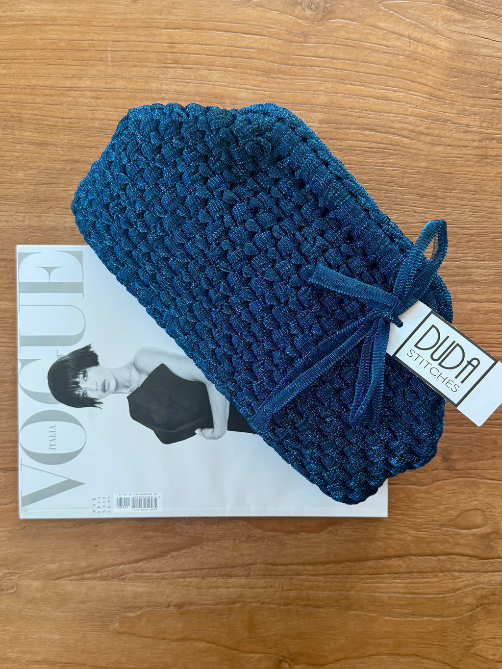 NOCCIOLA pochette standard in tulle bluette senza manico