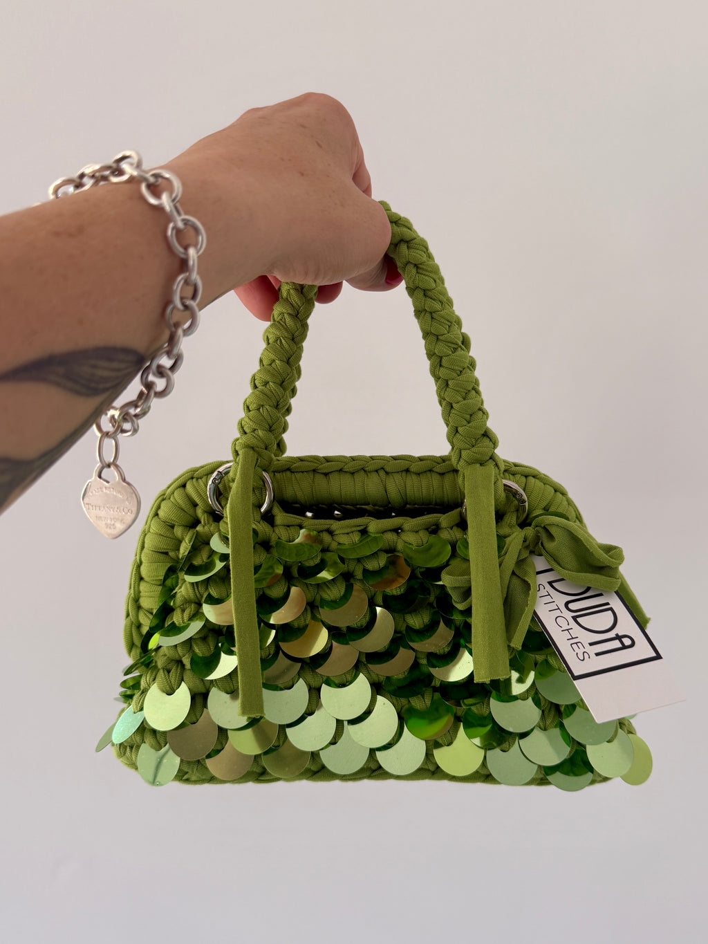 GIANDUIOTTA bag mini paillettes verde lime con manico e doppia maniglia