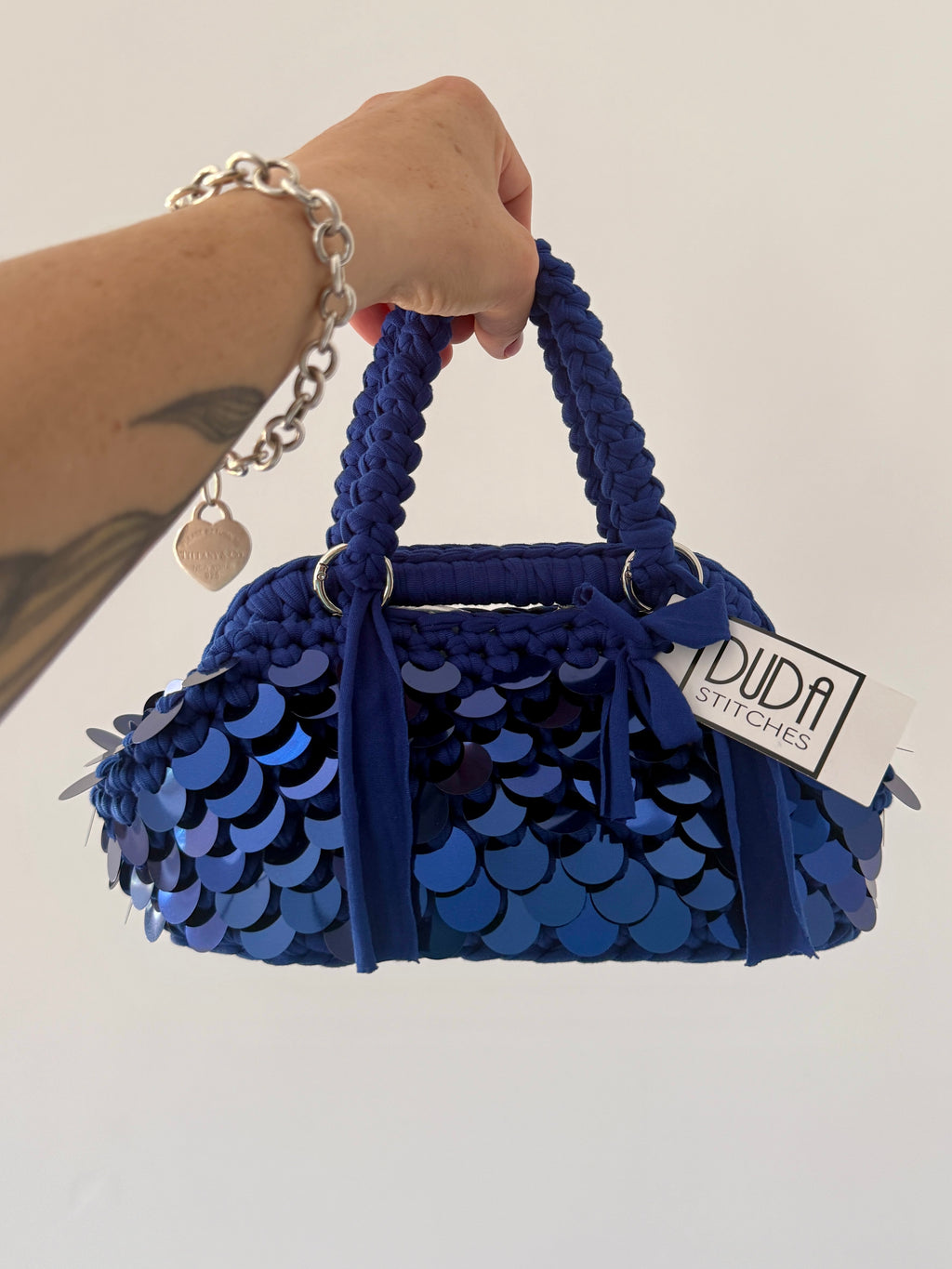 GIANDUIOTTA bag mini paillettes bluette con manico e doppia maniglia