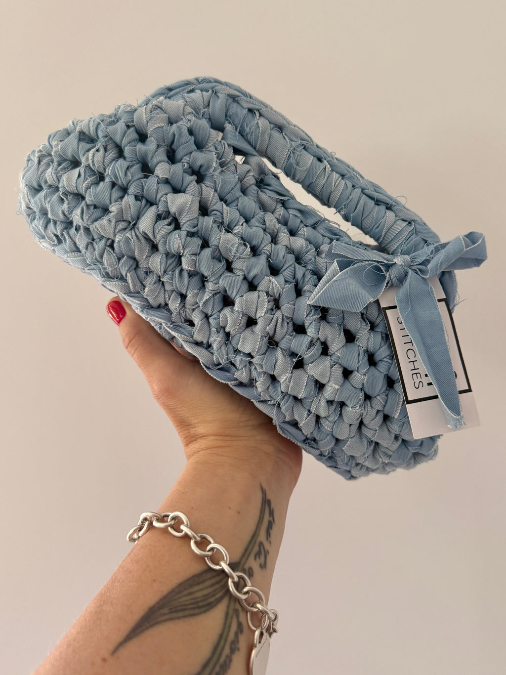GIANDUIOTTA bag standard in denim chiaro con manico