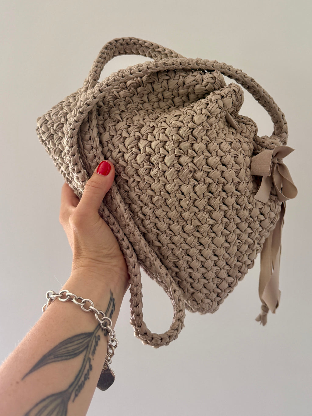 DUDINA bag standard in ecopelle grigio perla con tracolla