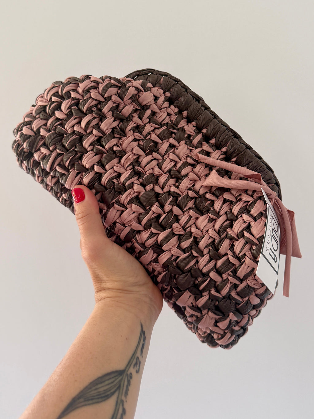 NOCCIOLA pochette standard in ecopelle melange marrone//rosa senza manico