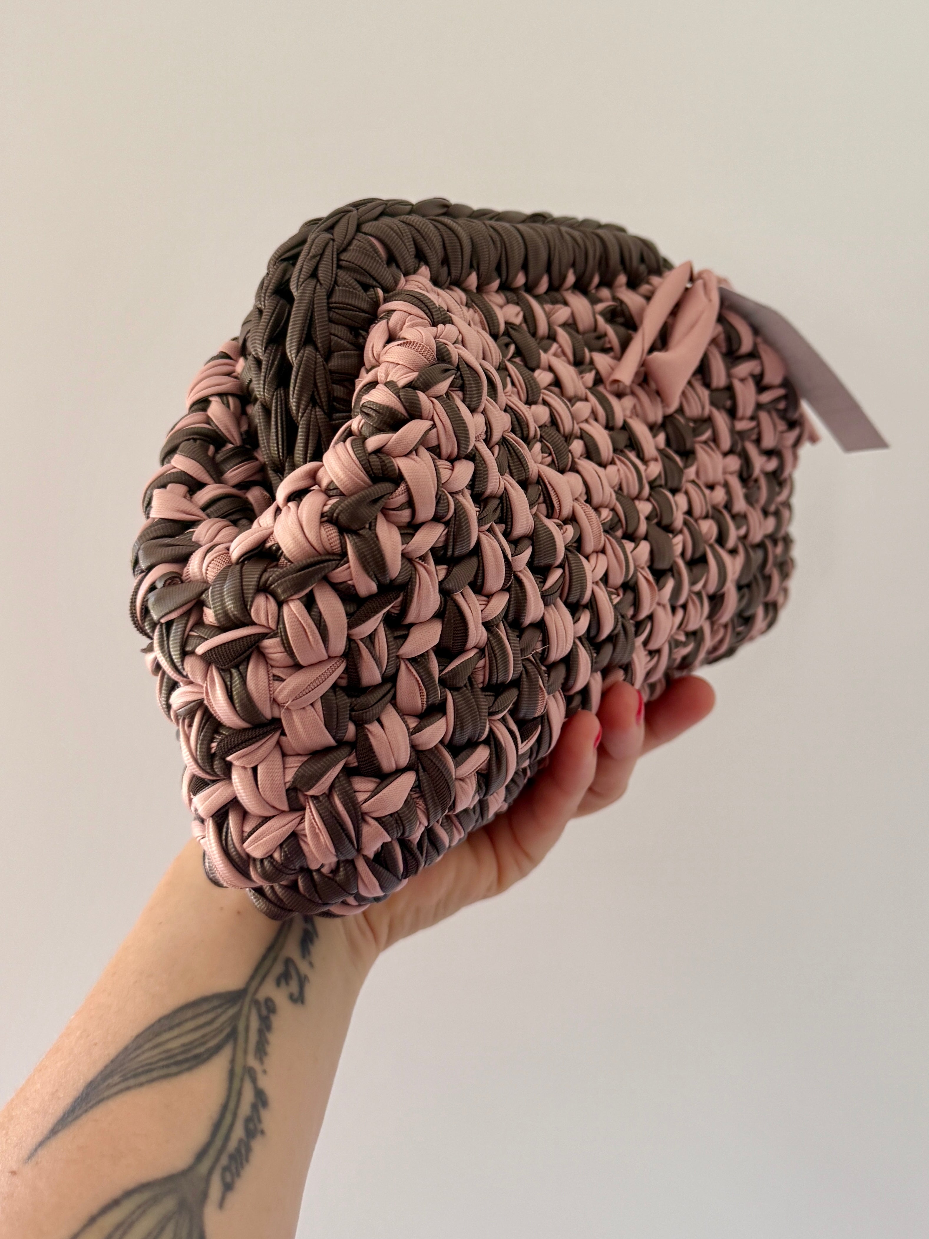 NOCCIOLA pochette standard in ecopelle melange marrone//rosa senza manico