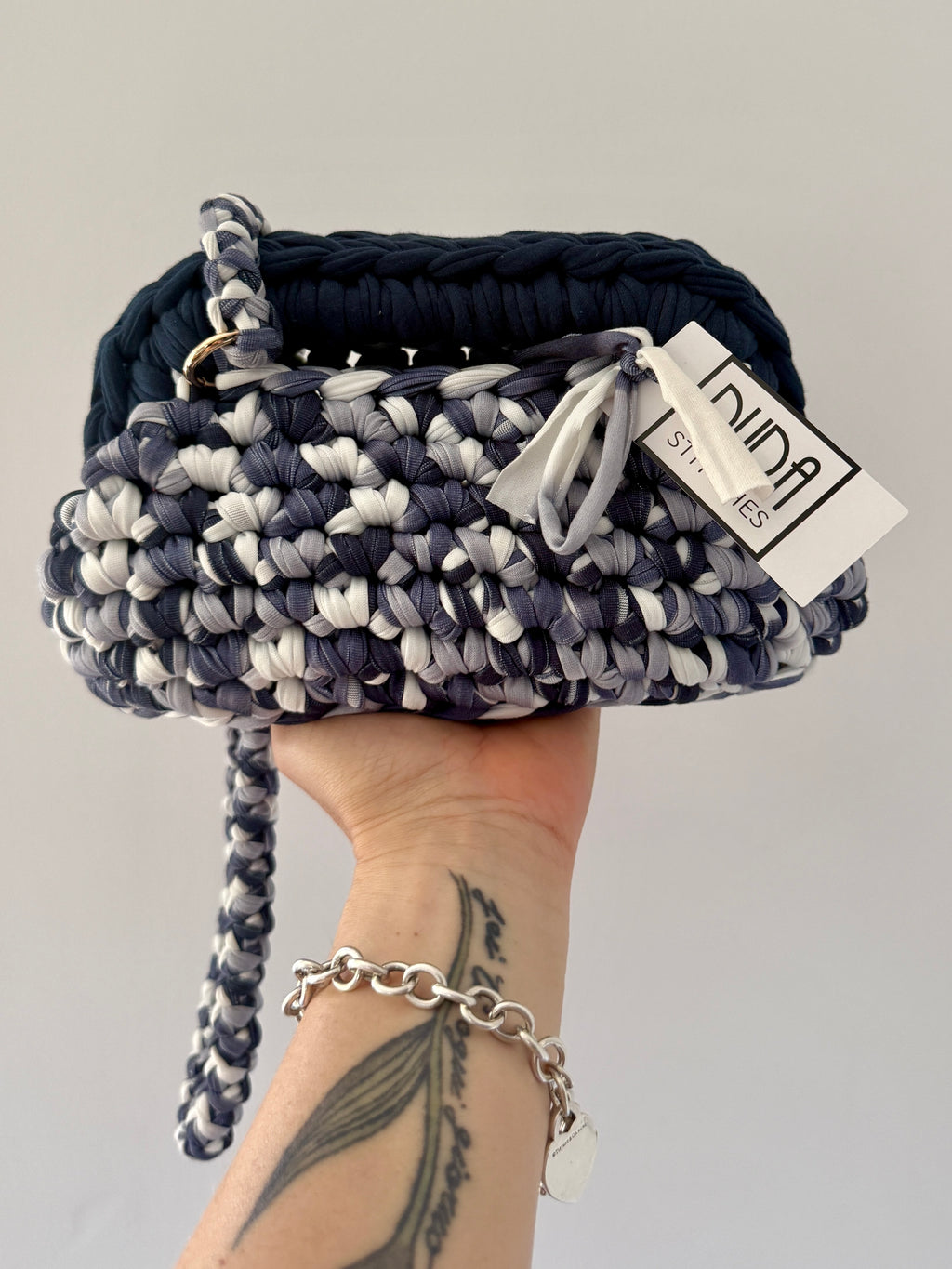 GIANDUIOTTA bag mini Tye Dye blu con manico in contrasto e tracolla