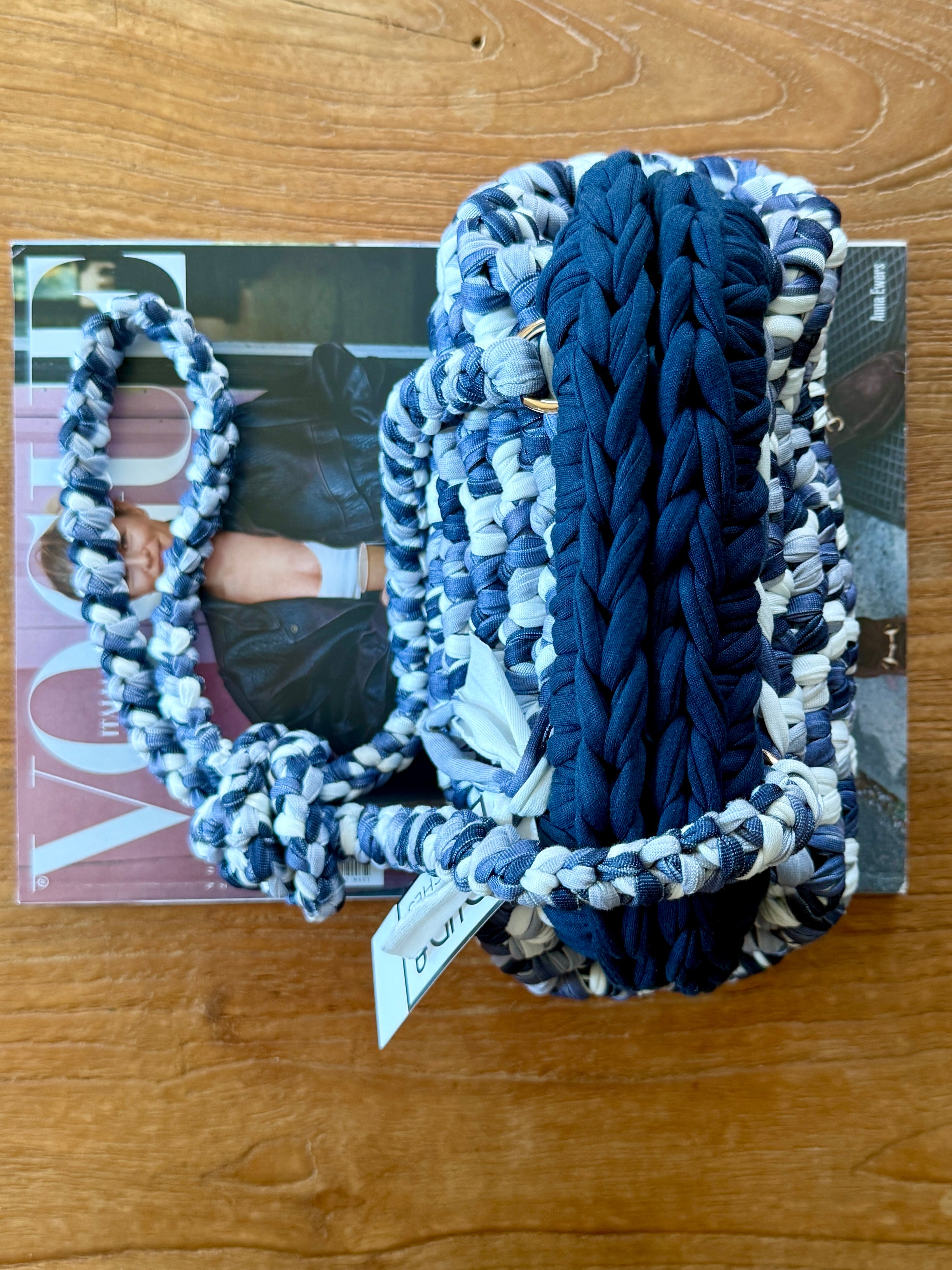 GIANDUIOTTA bag mini Tye Dye blu con manico in contrasto e tracolla