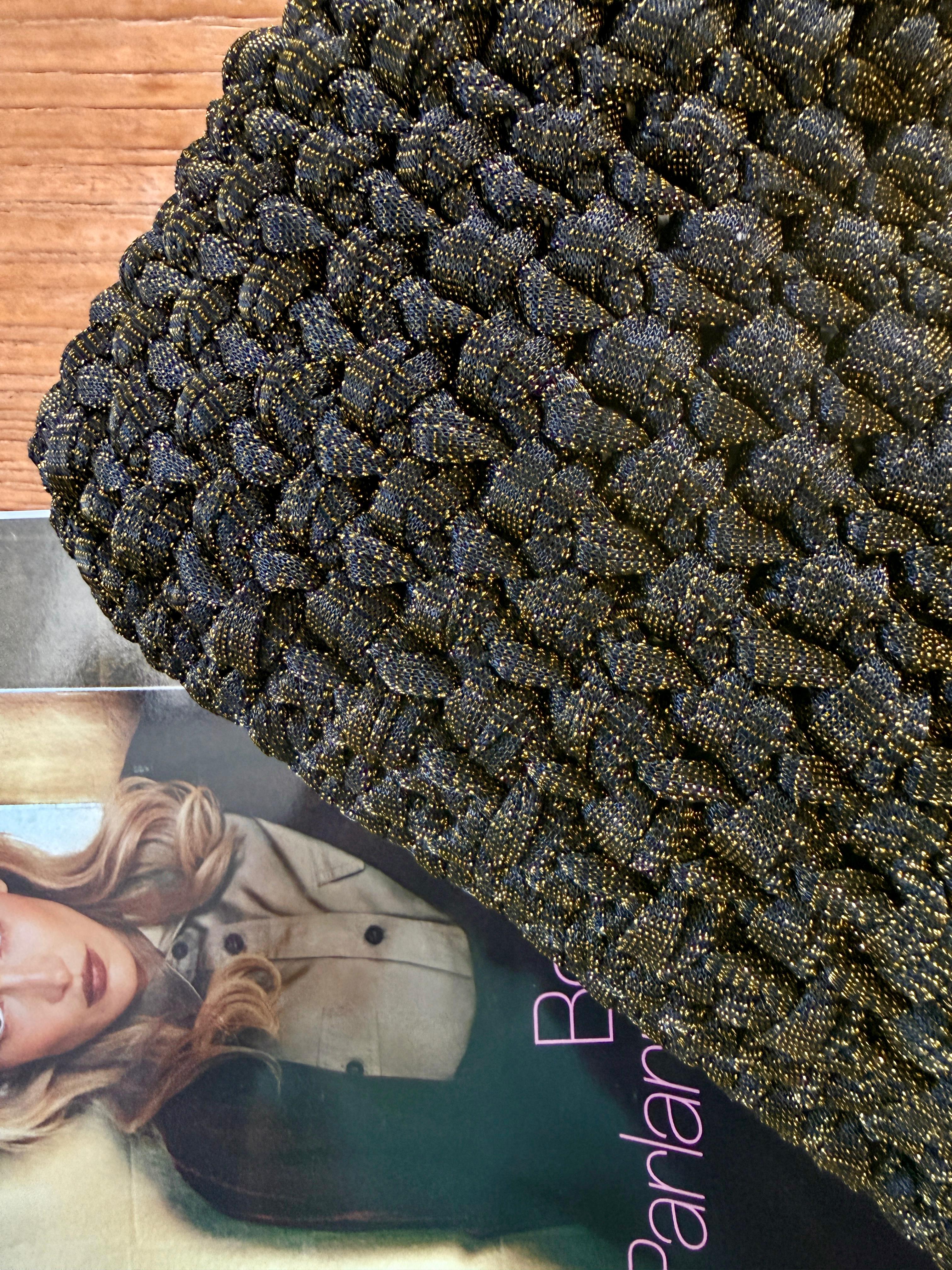 NOCCIOLA pochette standard in tulle nero//oro senza manico