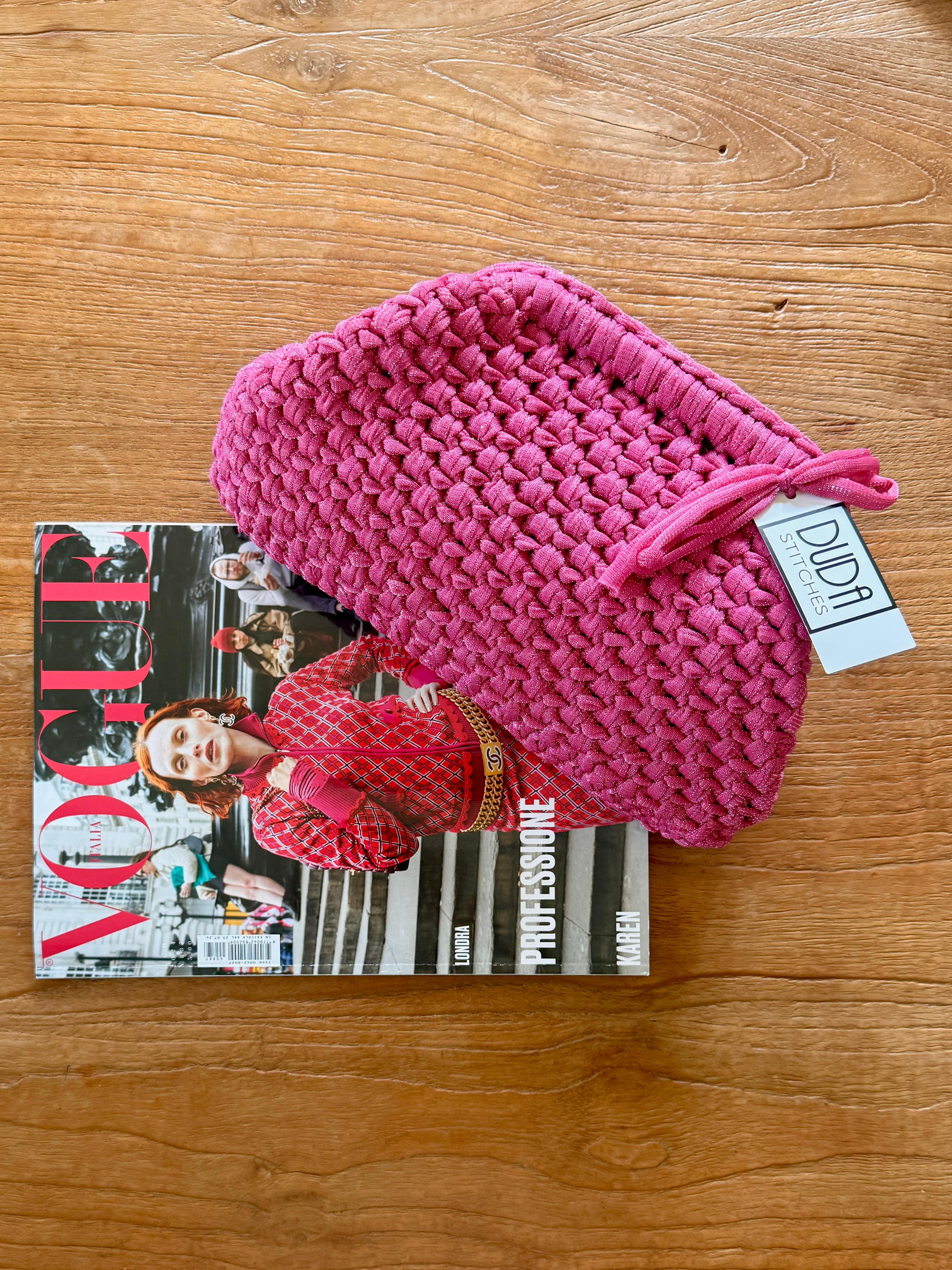 NOCCIOLA pochette standard in tulle fucsia senza manico