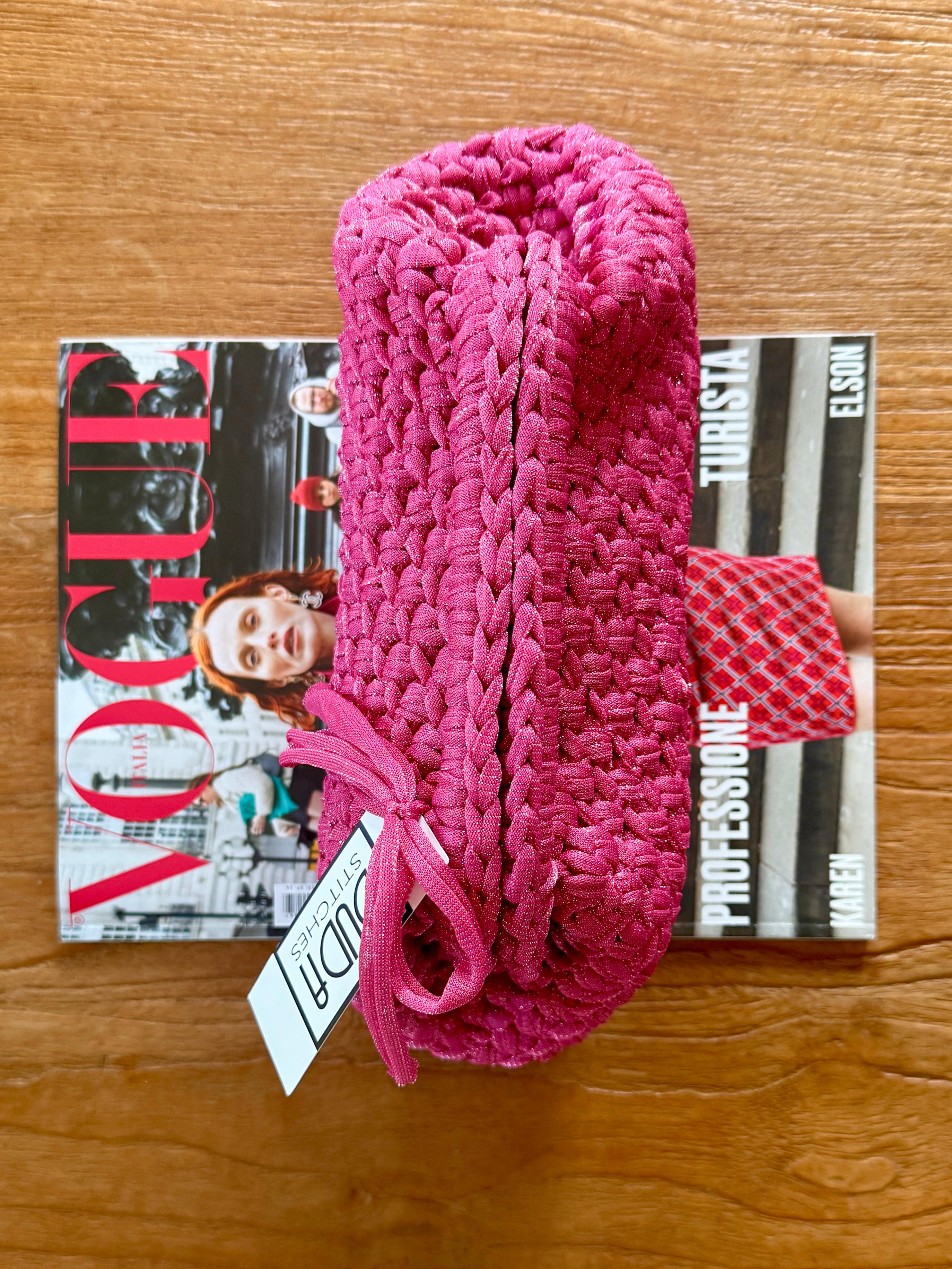 NOCCIOLA pochette standard in tulle fucsia senza manico